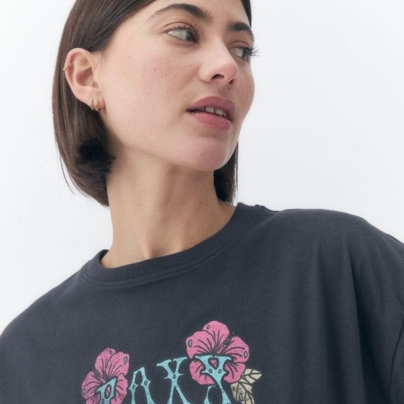 Remera Roxy Oversize Negro