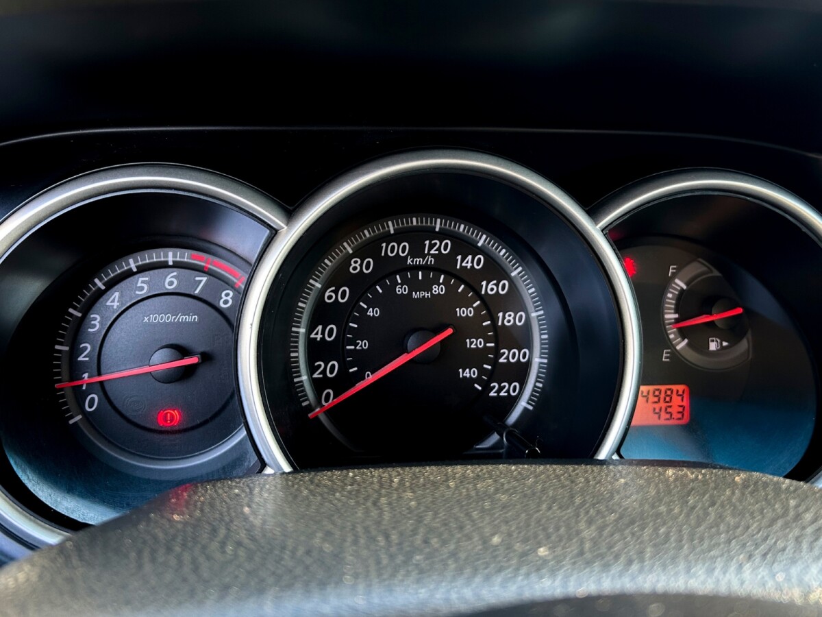 Nissan Tiida 1.8 EXCELENTE ESTADO! | Permuta / Financia Nissan Tiida 1.8 EXCELENTE ESTADO! | Permuta / Financia