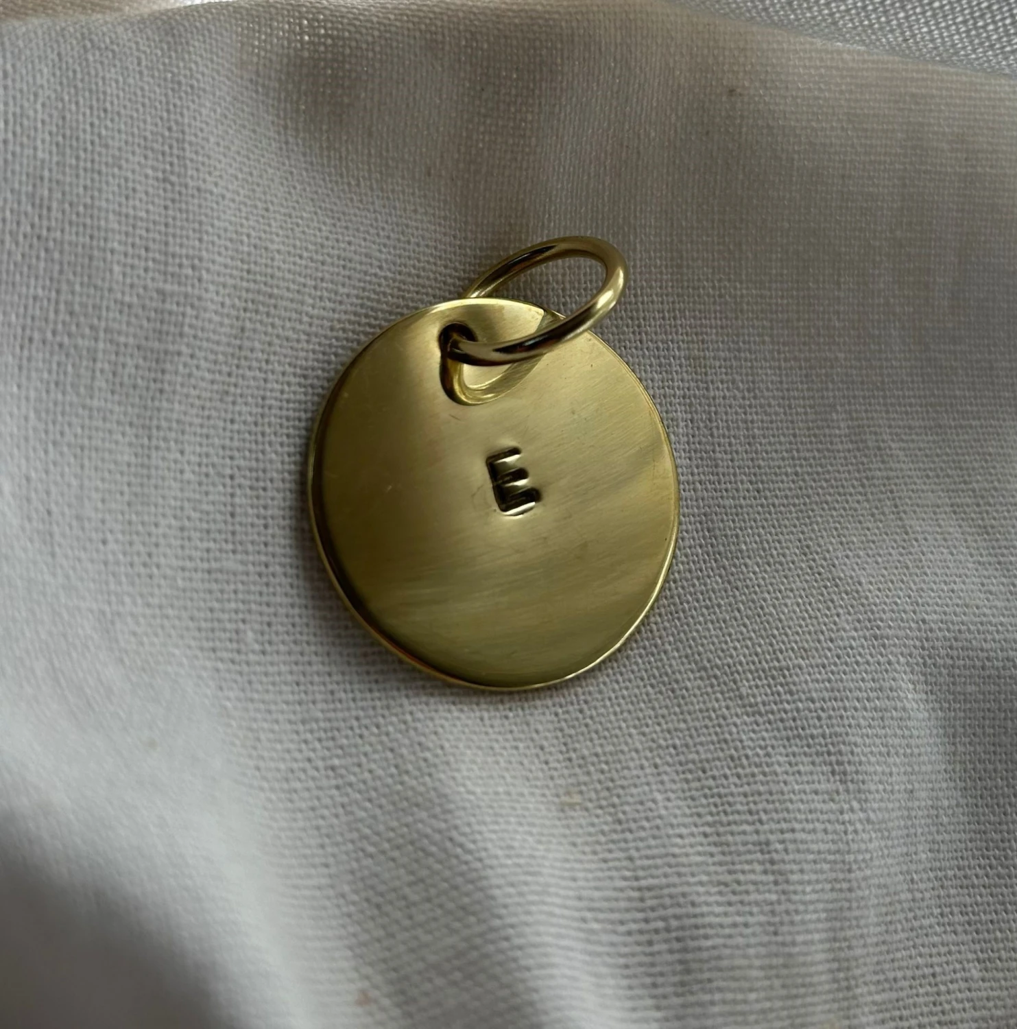 Spelling key ring - E