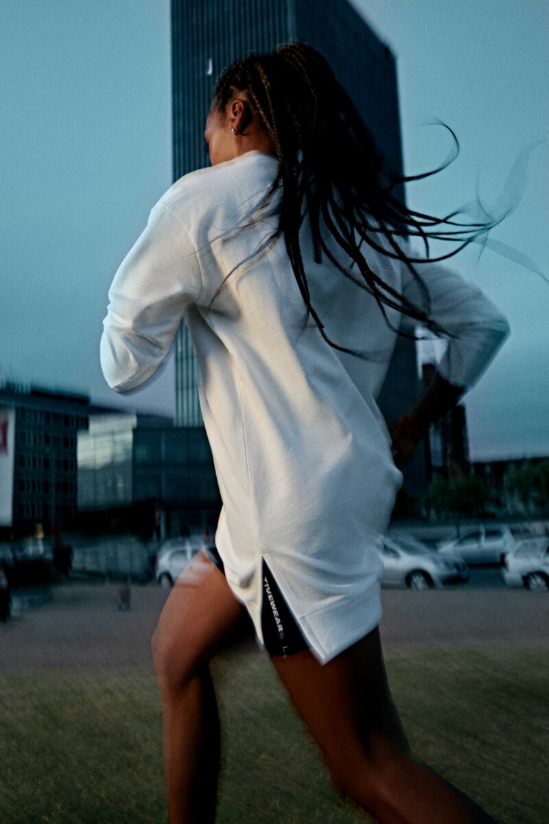 Sweatshirt oversize con estampa crudo