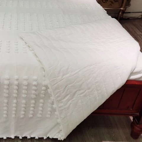 Colcha Nordico con Pompón Richmond 2 Plazas 220 x 240 cm AMY 99 BLANCO