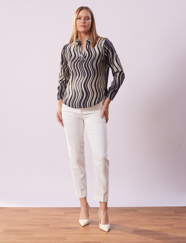 Blusa Cuello Camisa Printed NEGRO/CRUDO