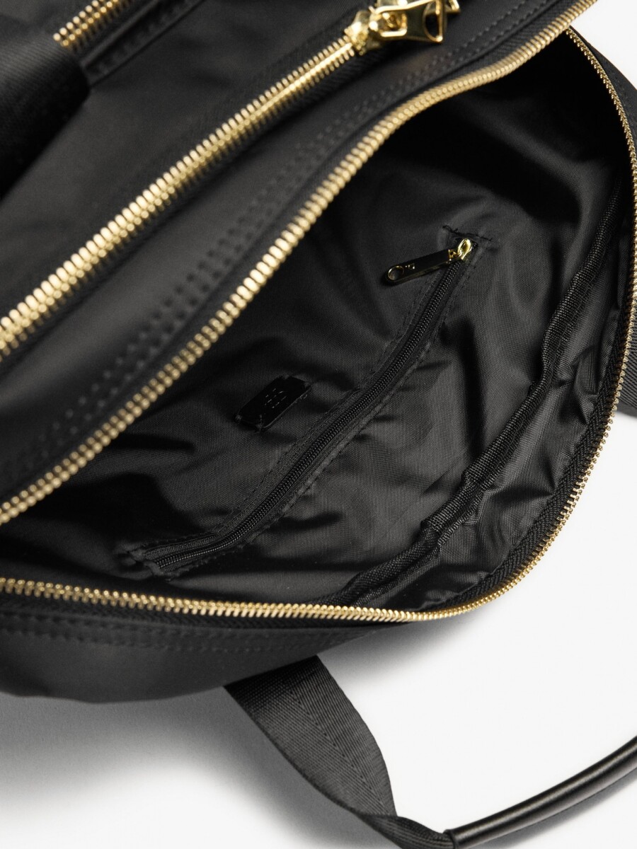 Bolso De Nylon Para Portátil Hasta 15" Repelente Al Agua negro