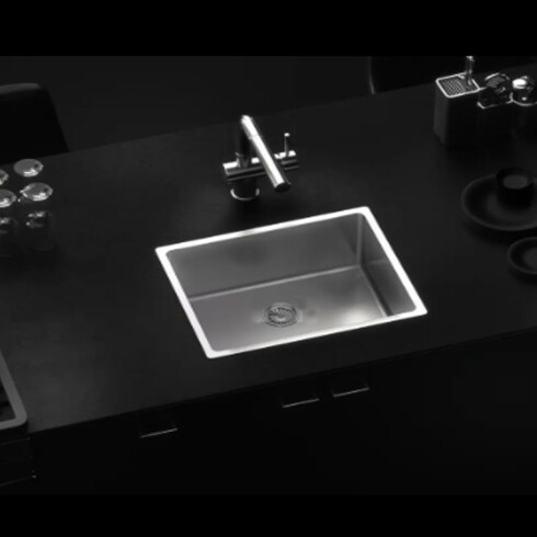 PILETA SIMPLE 45.7x76.2x24.2cm AC. INOX SS304 1.2MM C/DESAGUE Y VALVULA GRIS