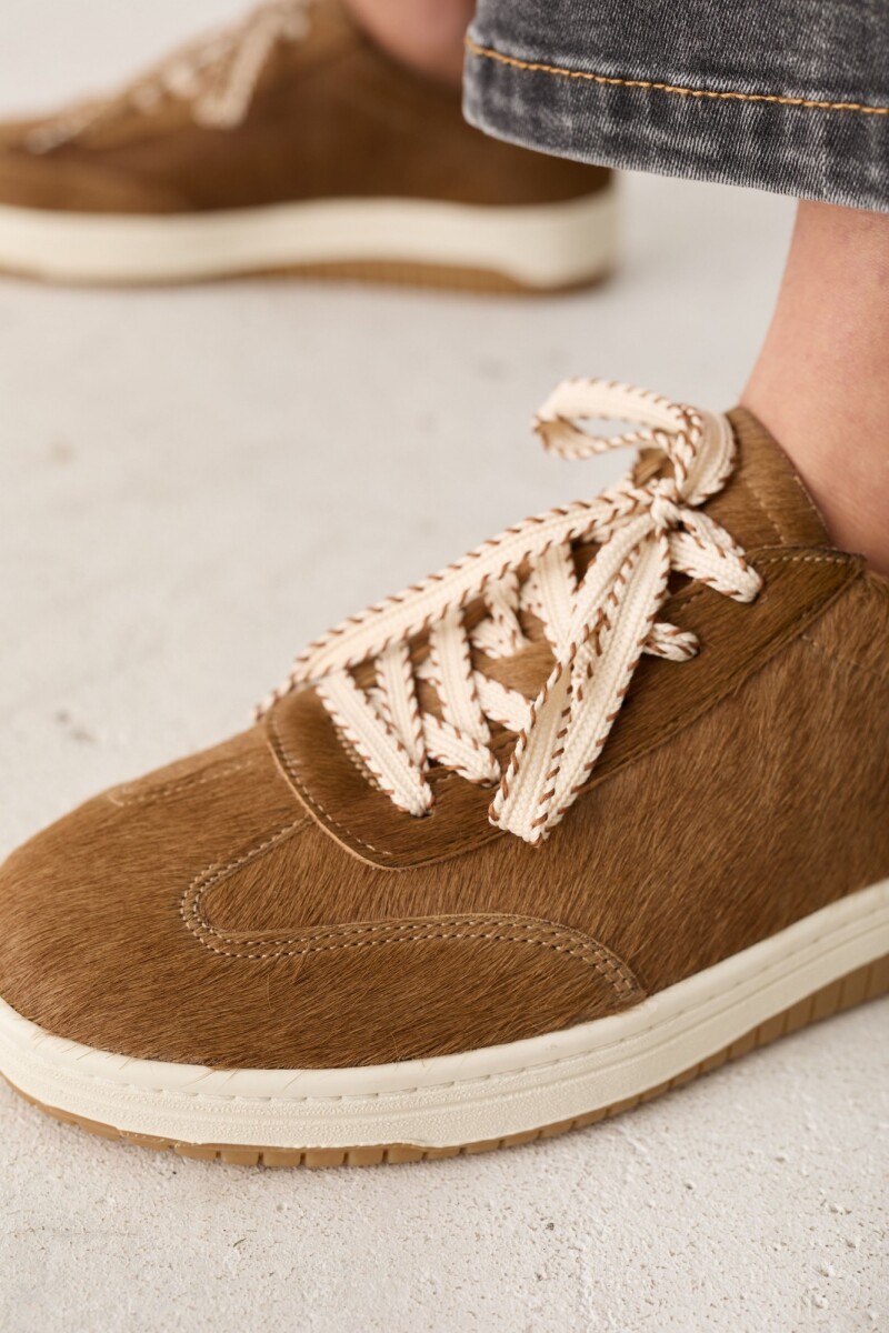 ZAPATILLA PLAY Camel Pelo