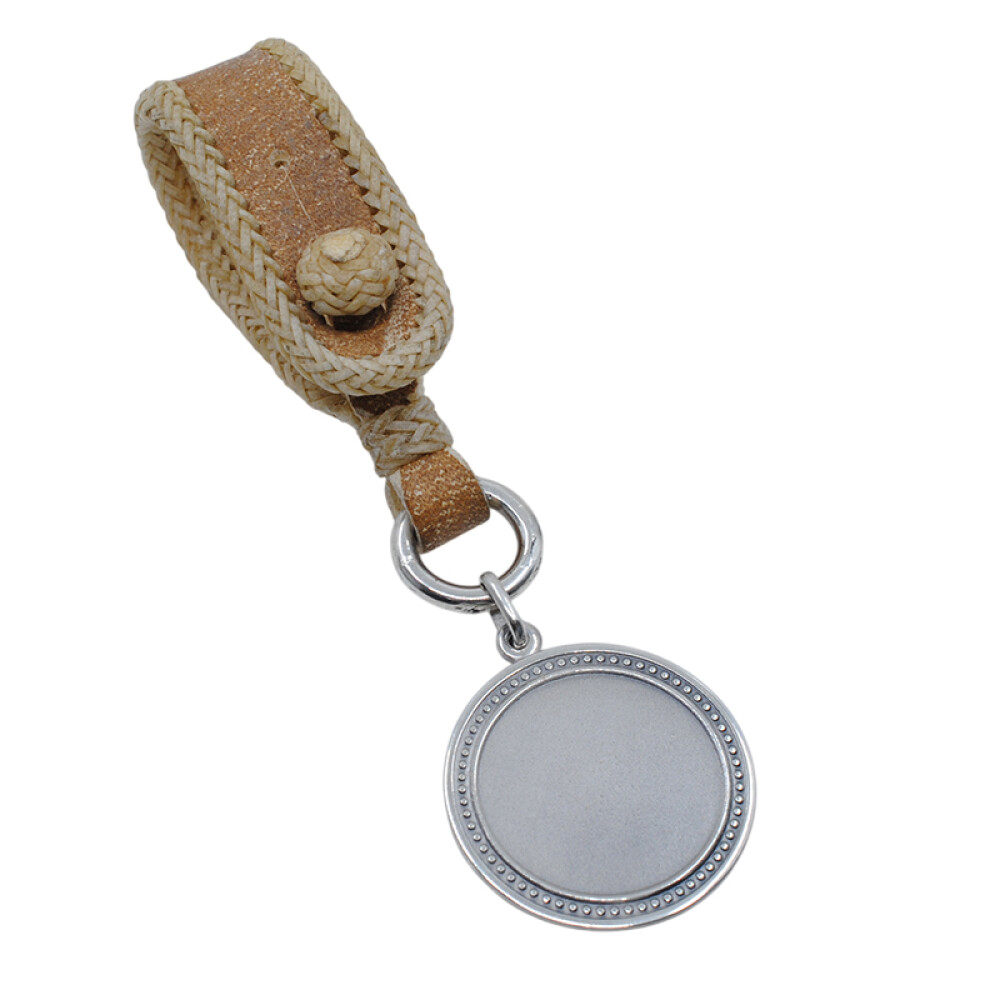 Llavero en cuero y medalla de plata para grabar 33mm Llavero en cuero y medalla de plata para grabar 33mm