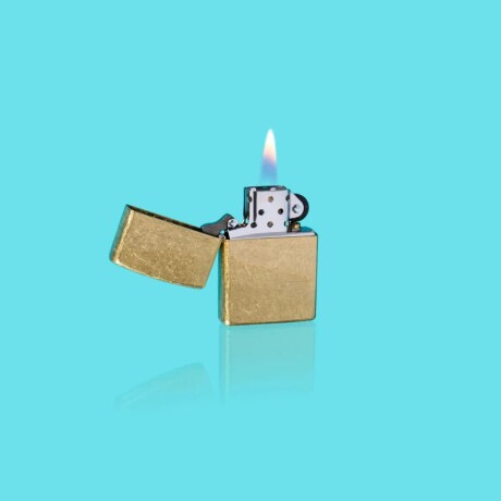 Encendedor Zippo Street Brass - 48267 Encendedor Zippo Street Brass - 48267