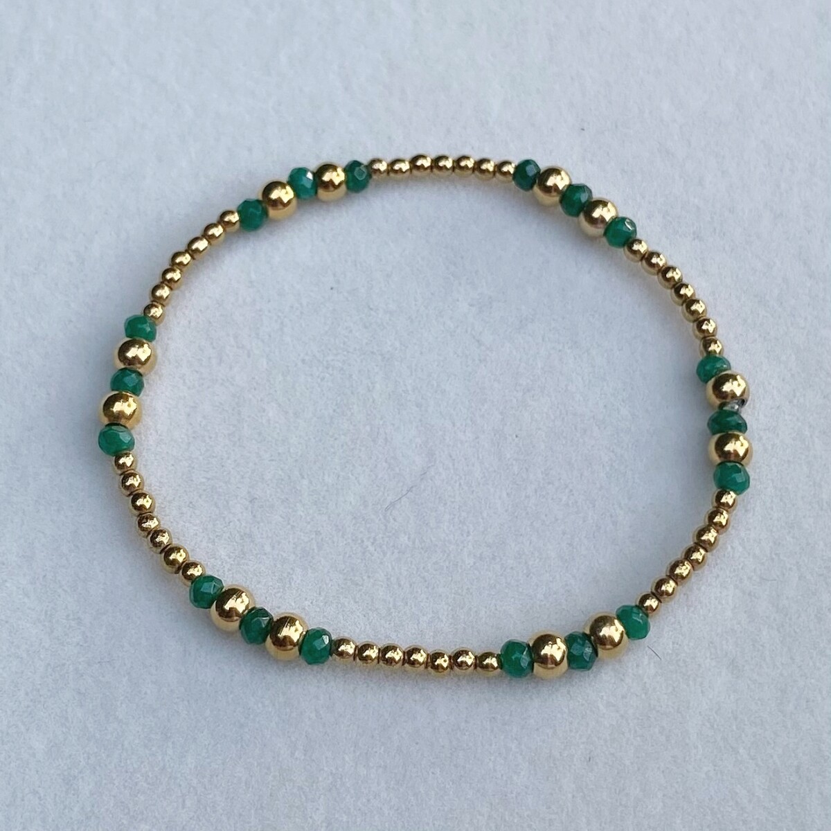 Pulsera BRENDA en acero y piedras naturales 