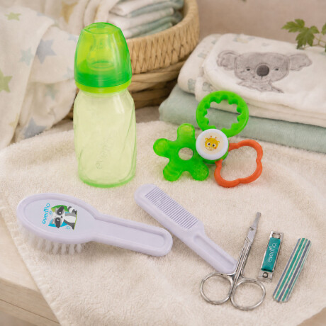 Set Evenflo Mamadera +Mordillo + Peine Cepillo +Set Manicure Verde