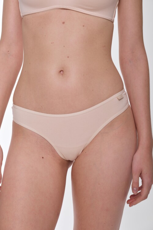 Colaless Bruna Arena