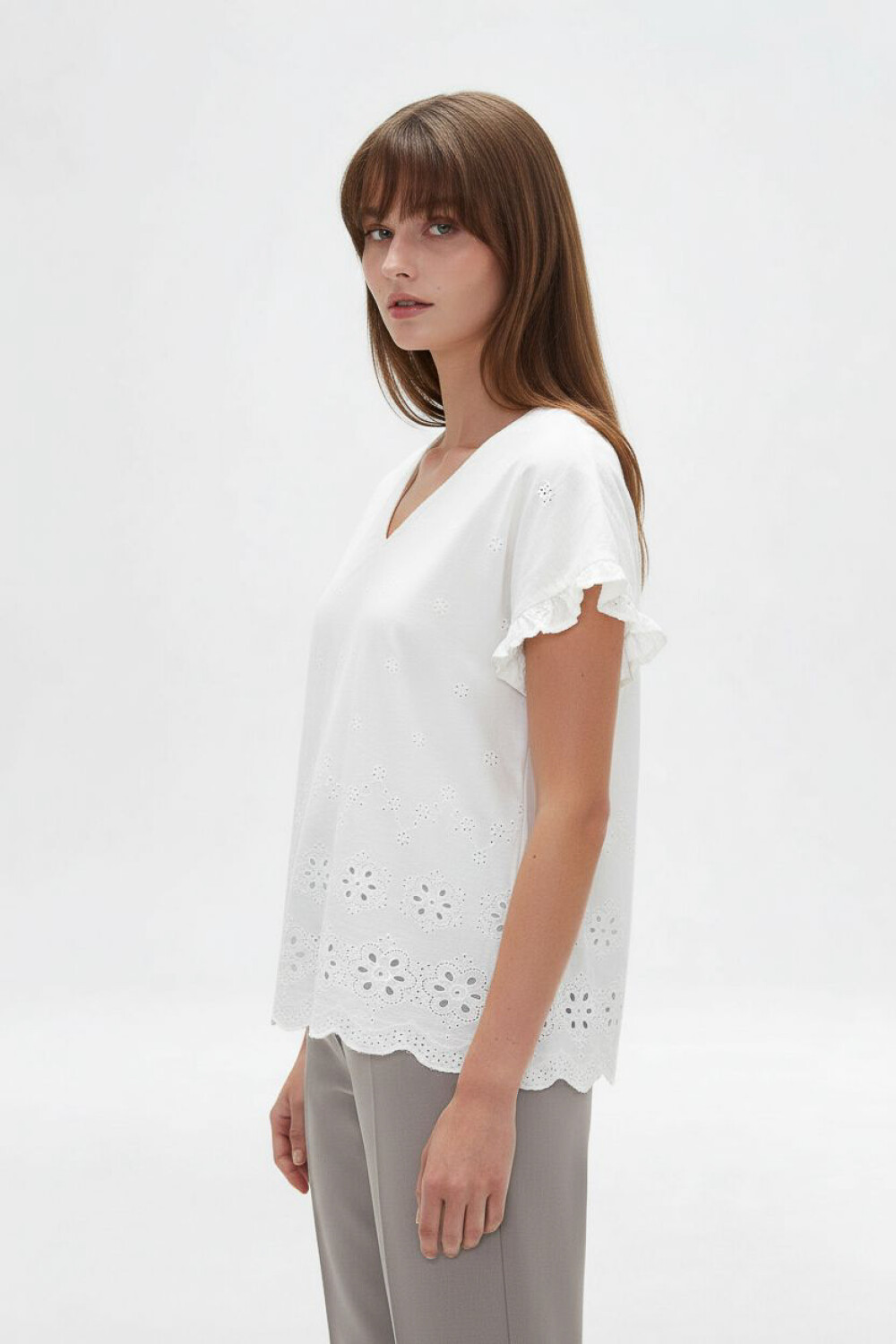 Tops Ahte Marfil / Off White