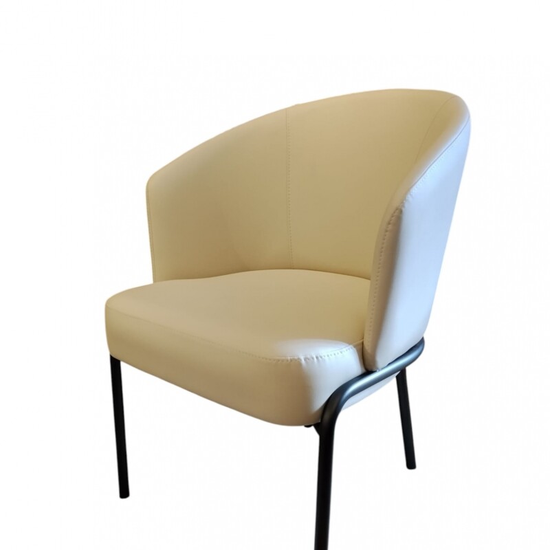 BUTACA RESPALDO CURVO 60x62x79 PATAS HIERRO NEGRO - TAPIZADA PU COLOR PERLA BUTACA RESPALDO CURVO 60x62x79 PATAS HIERRO NEGRO - TAPIZADA PU COLOR PERLA