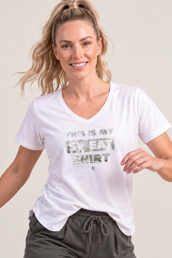 Remera con Serigrafia. Remera con Serigrafia.