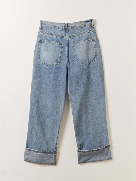 Pantalón jean bajo doblado Azul