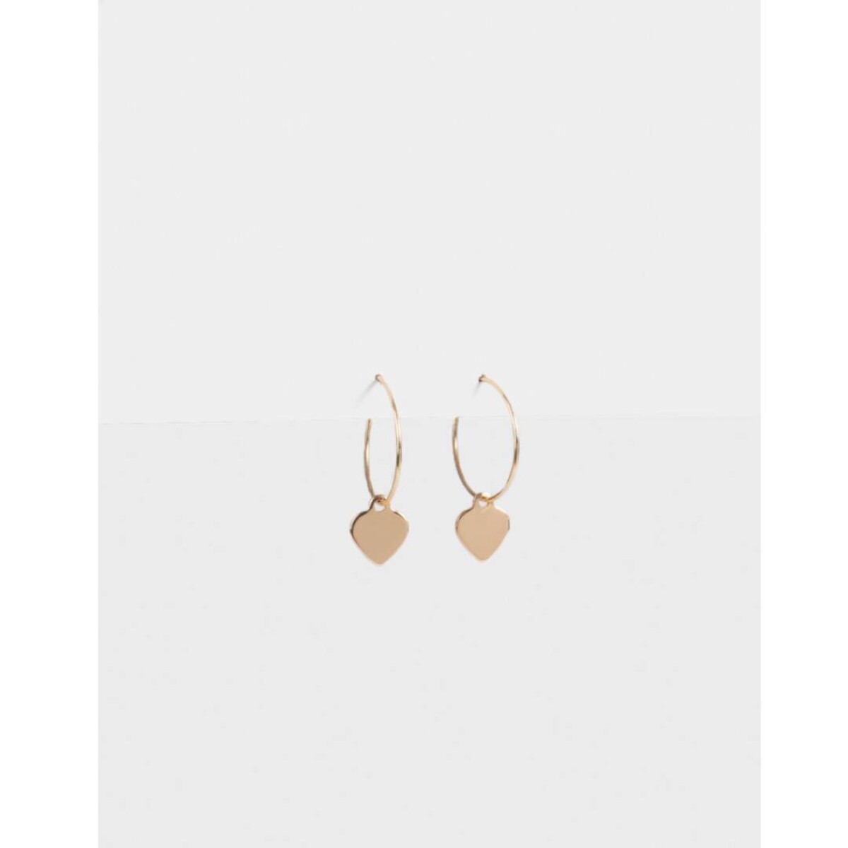 Argollas Con Corazón - Dorado 