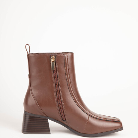 BOTA KENNANS Chocolate