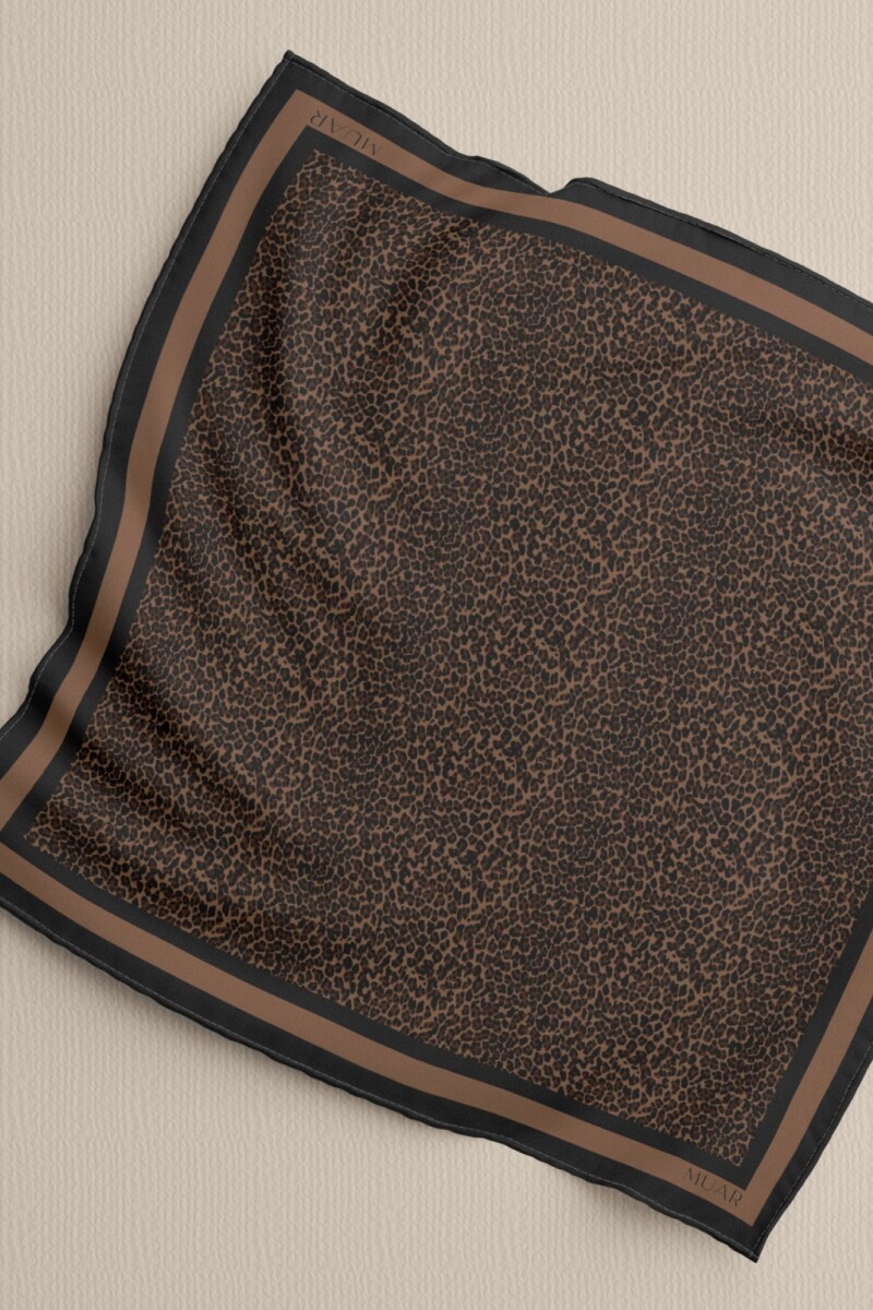 PAÑUELO CHOCOLATE LEOPARD MINI PAÑUELO CHOCOLATE LEOPARD MINI