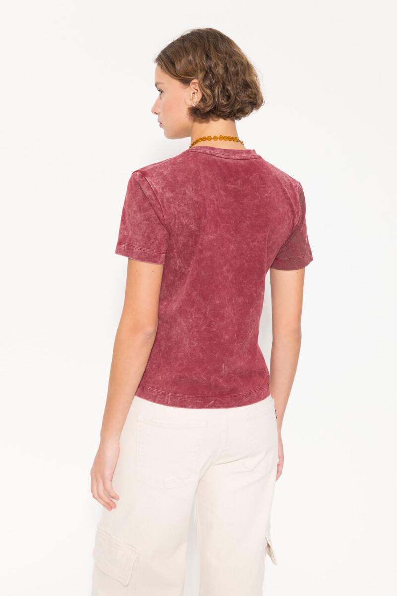 REMERA LUCKY Bordo
