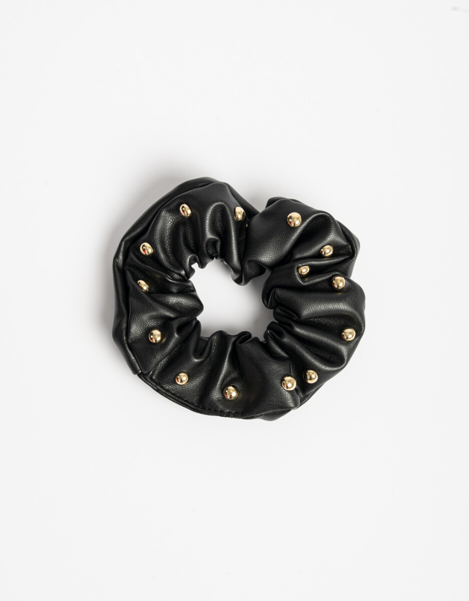 Scrunchie Con Studs 