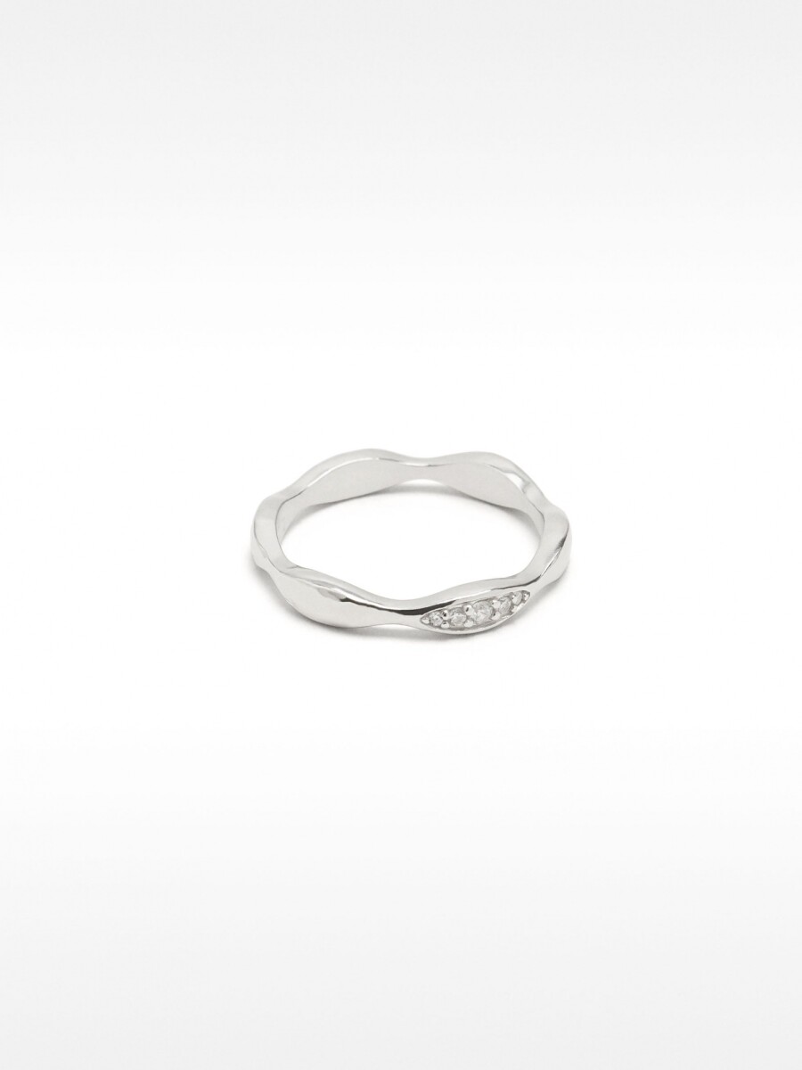Anillo De Onda Con Circonitas – Plata De Ley 925 plateado