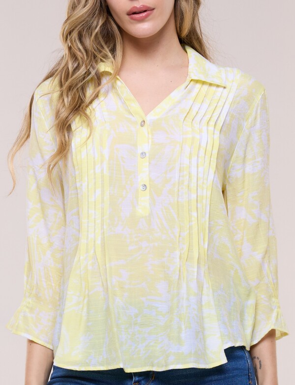 Blusa Estampada Pincelada Con Alforzas AMARILLO