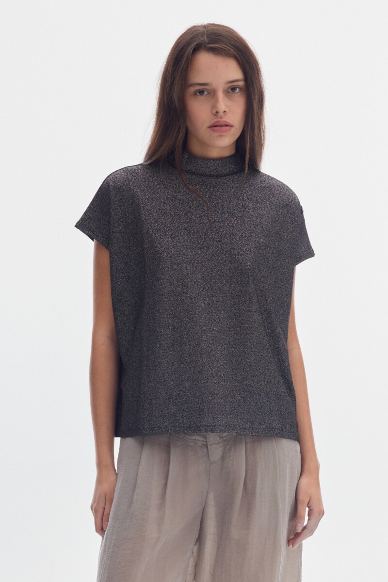 Blusa Yuri Shiny Black