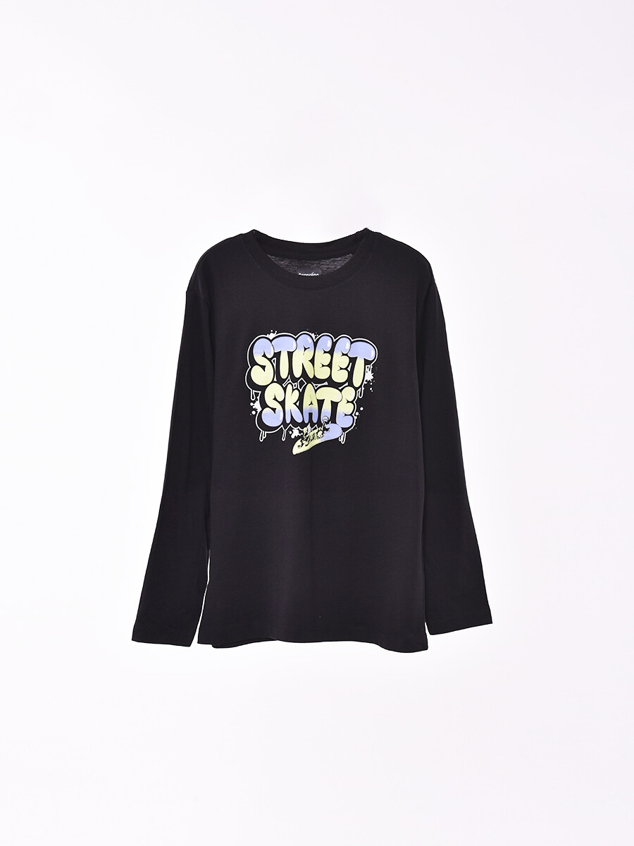 REMERA MARCOS - NEGRO 