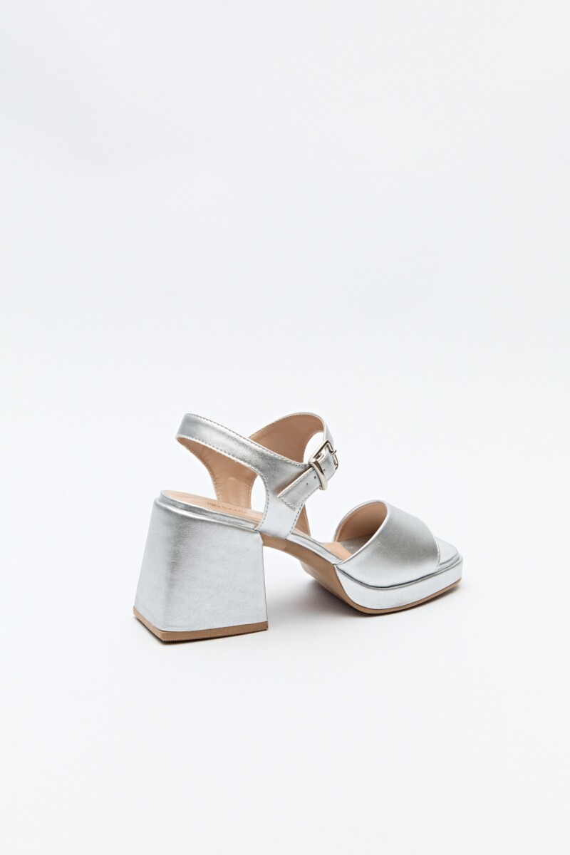 SANDALIA PRAGA Plateado