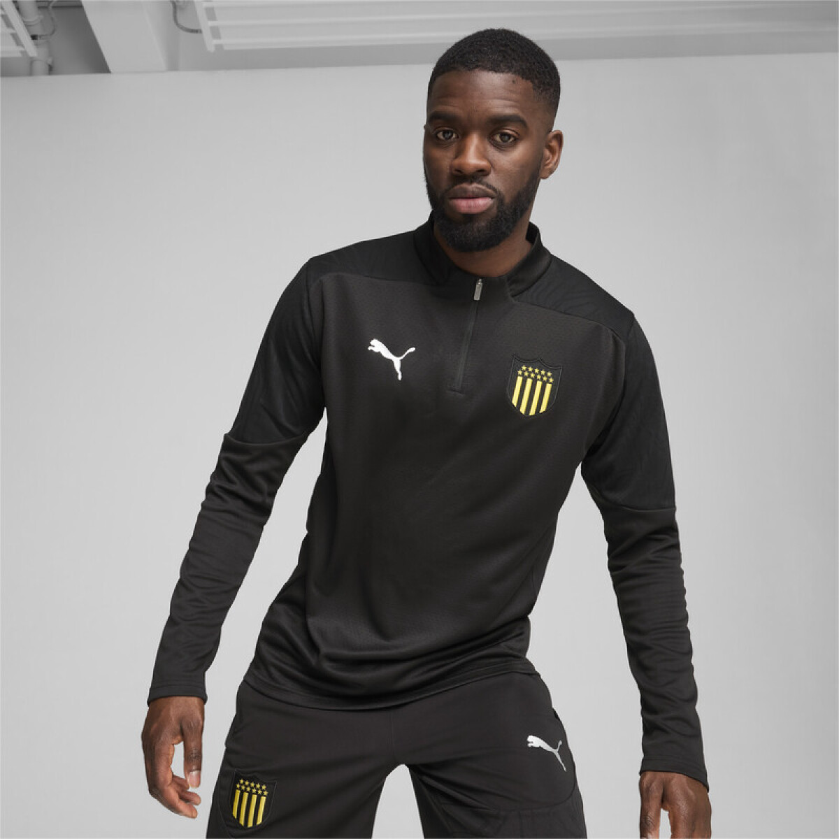 CAP Train 1/4 Zip Top 77705001 - Negro 