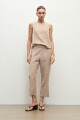 Pantalon capri lino detalle desflecado tostado melange