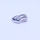 Dije oro 18k blanco con zafiros azules. Dije oro 18k blanco con zafiros azules.