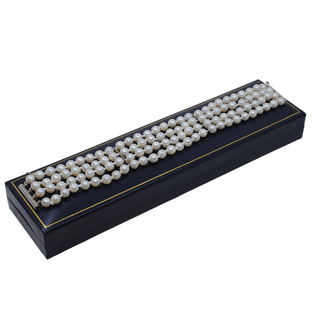 Pulsera En Oro 18K Blanco Y Perlas De Cultivo Pulsera En Oro 18K Blanco Y Perlas De Cultivo