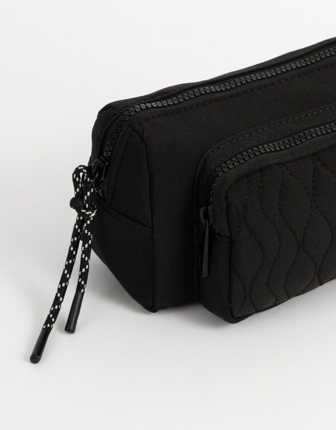 Porta Cosméticos Puffy Portacosméticos Puffy - Negro