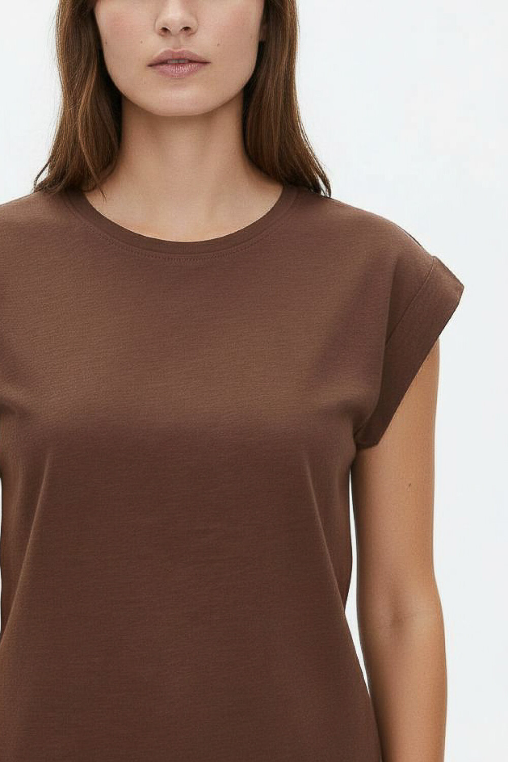 Remera Alismo Chocolate