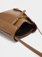 Bolso Bombonera Con Pliegues Laterales camel