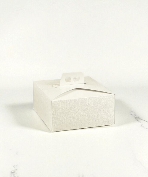 Caja torta 23x23x12 cm. - PELLE BIANCO Caja torta 23x23x12 cm. - PELLE BIANCO
