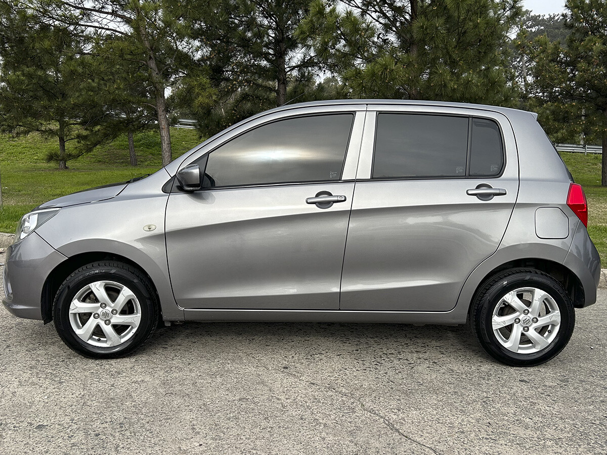 Suzuki Celerio GL EXCELENTE ESTADO! | Permuta / Financia Suzuki Celerio GL EXCELENTE ESTADO! | Permuta / Financia