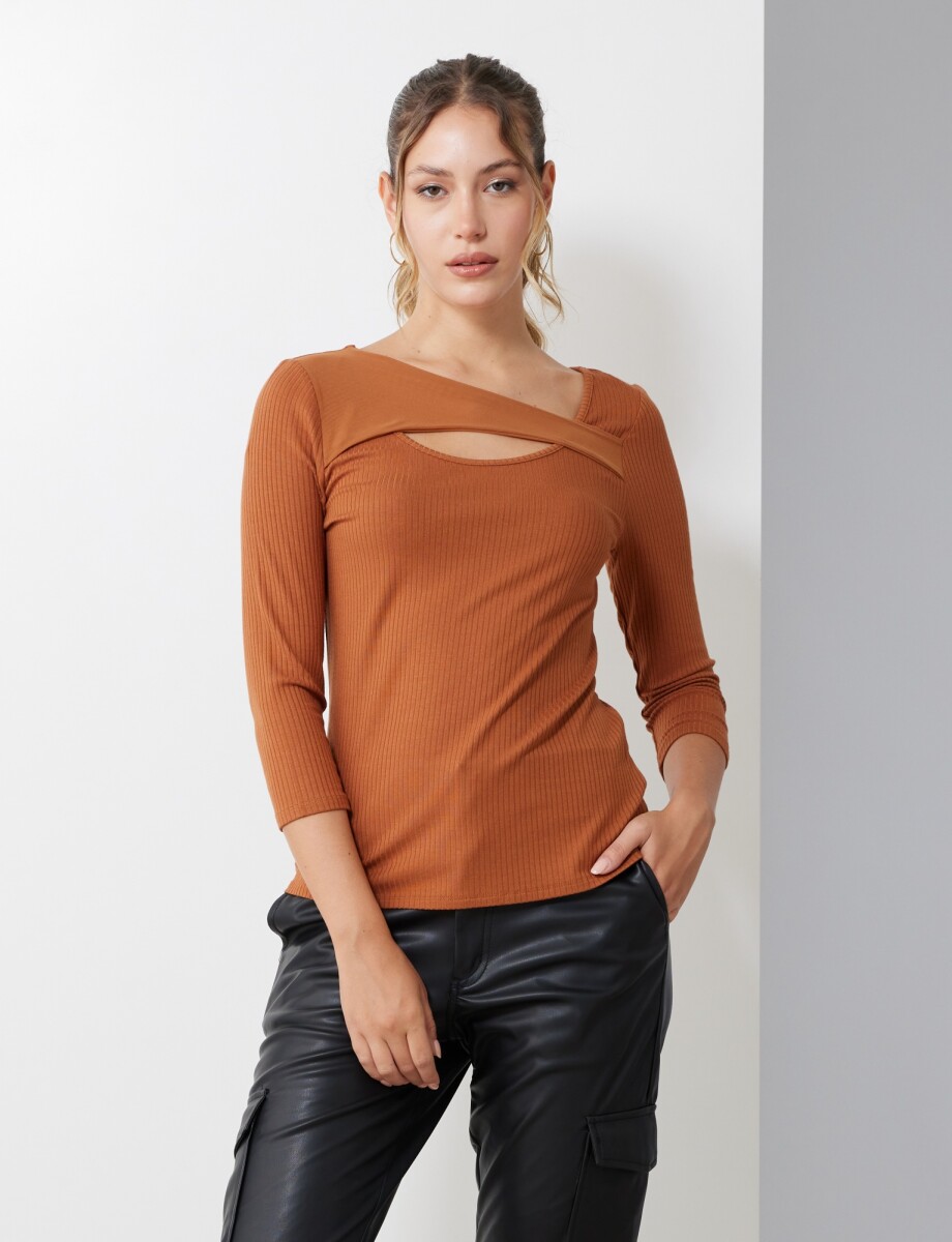 Blusa Ribs Tul - Tostado 