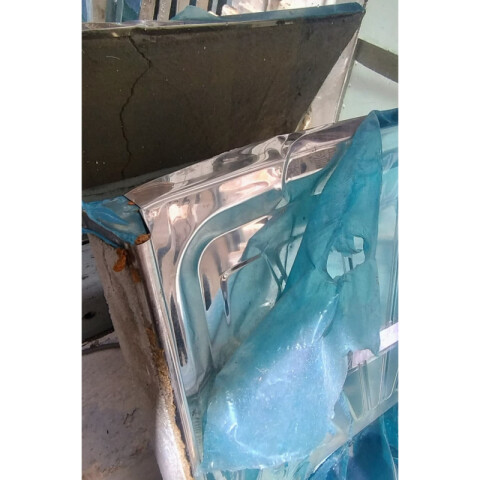 [OUTLET] Pileta Central de Acero Inoxidable y base en Hormigón Abollada 120 x 54 x 14,2 cm [OUTLET] Pileta Central de Acero Inoxidable y base en Hormigón Abollada 120 x 54 x 14,2 cm