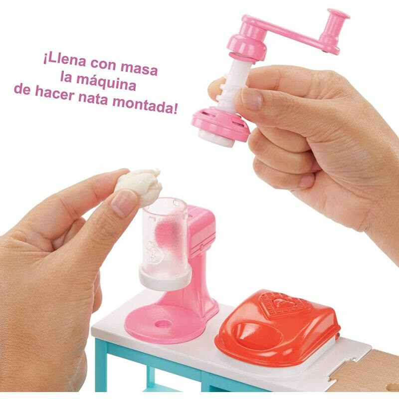 Muñeca Stacie y el set de desayuno Barbie Muñeca Stacie y el set de desayuno Barbie