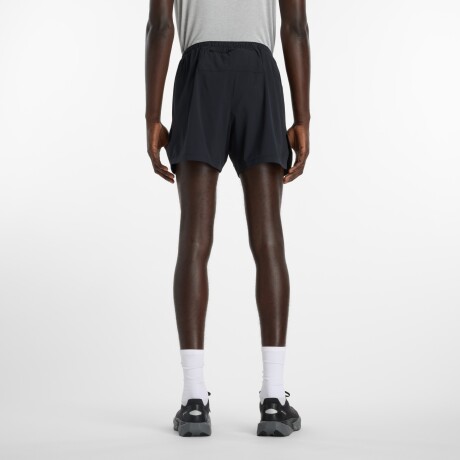 Short New Balance de Hombre -Essentials Short 5"- MB6180TABK BLACK