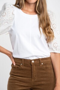 Remera Manga Globo Broderie Blanco