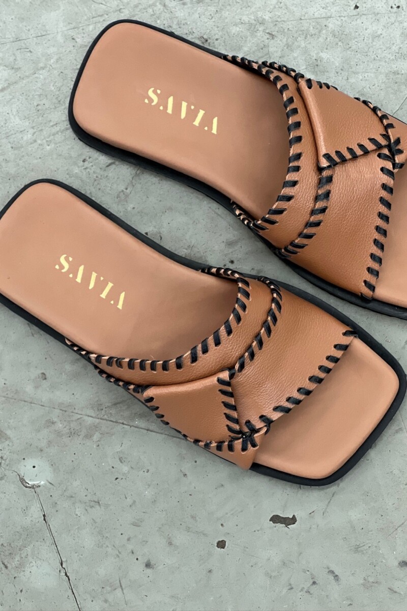 SANDALIA NEW AZALEA Camel Y Negr