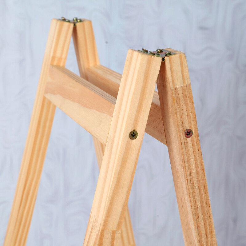 Estantería triangular MADERA