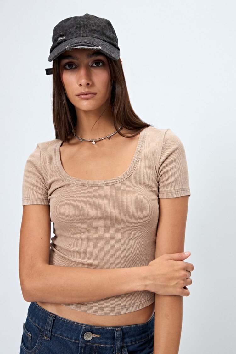 REMERA MONIMA Marron