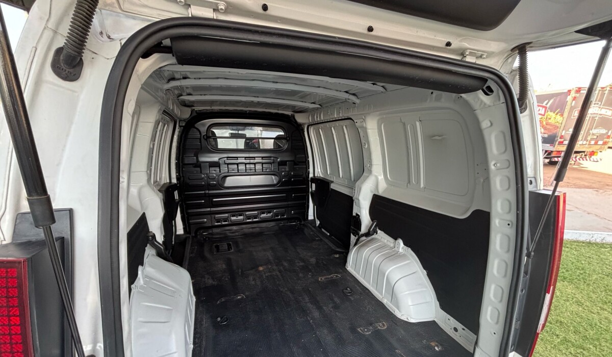 Hyundai H1 Staria Furgon 2.2 Diesel - 2022 Hyundai H1 Staria Furgon 2.2 Diesel - 2022