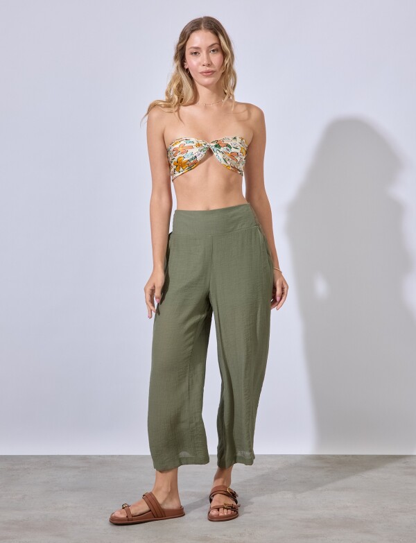 Pantalon Crop VERDE