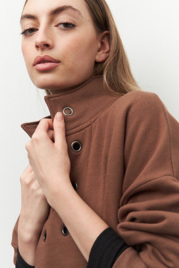 BUZO ALTIS Chocolate