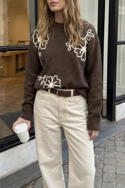 Sweater Camelia Sweater Camelia