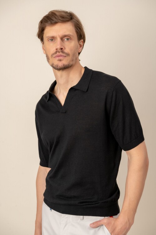 Remera lino Tom Negro